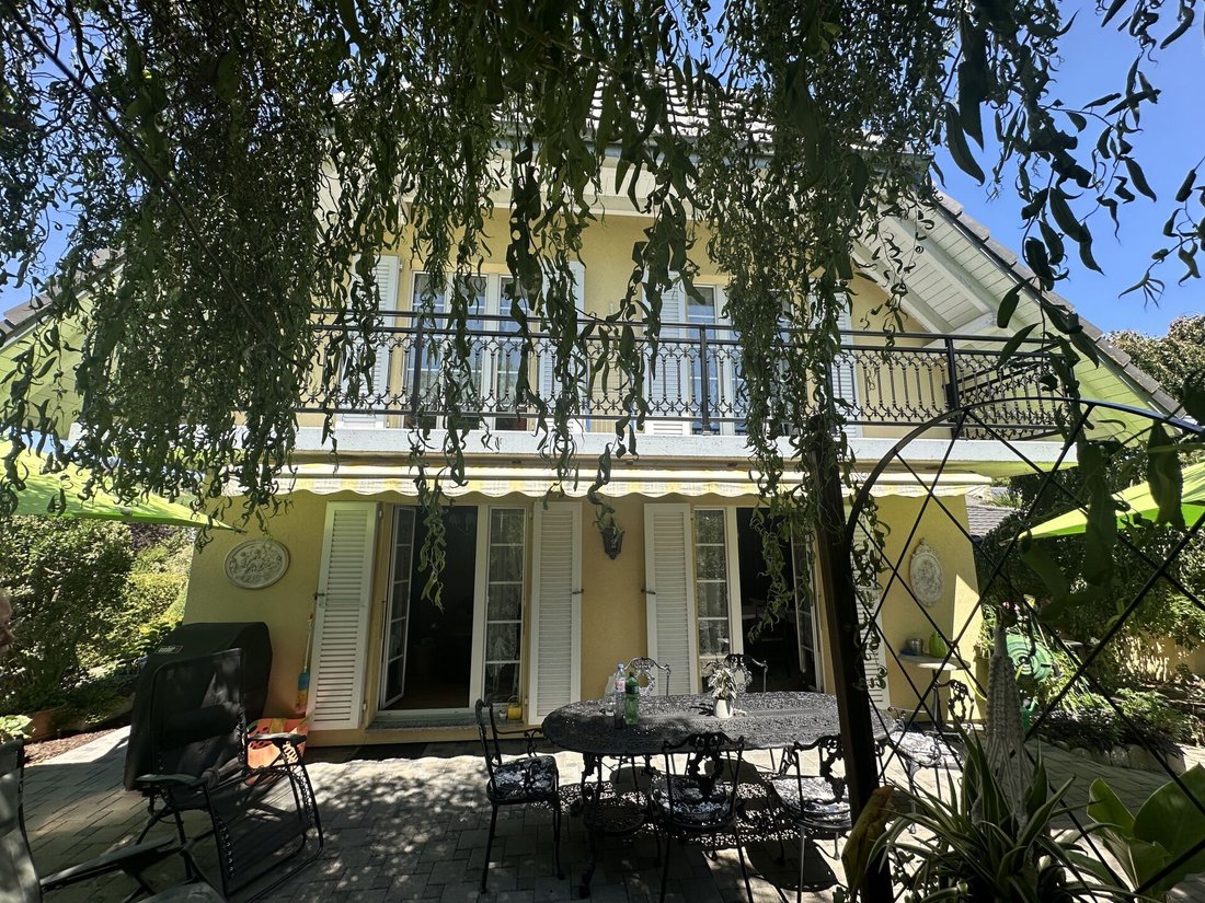 Villa in Vully-les-Lacs, Vaud, Switzerland 3 - 18599877