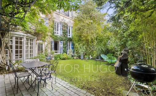 Maison à Centre-Voltaire, Asnières-sur-Seine, France 1