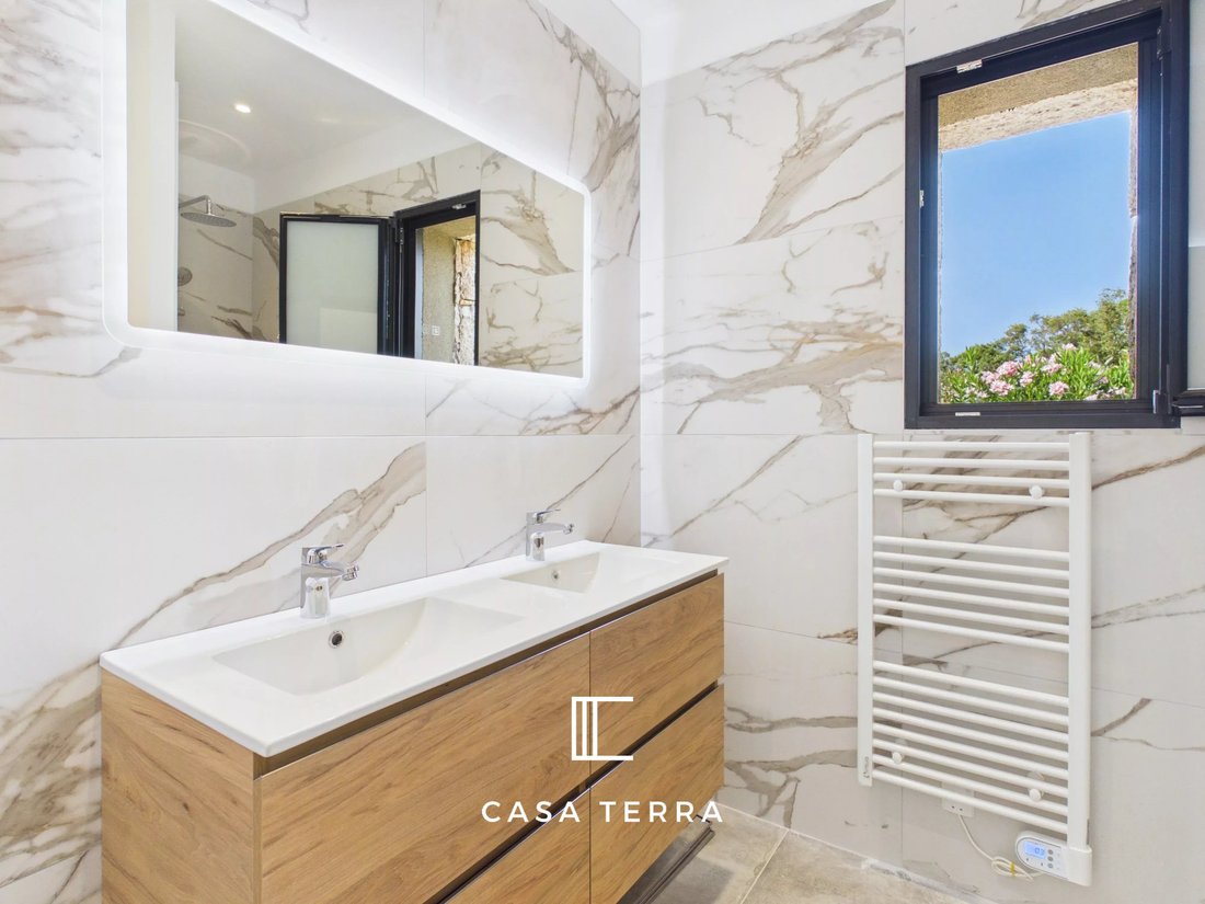 Villa in Lecci, Corsica, France 3 - 18598108