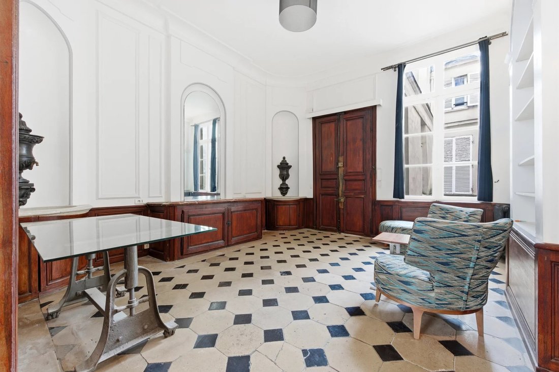 Apartment in Île Saint Louis, Paris 4e Arrondissement, Paris 2 - 18598685