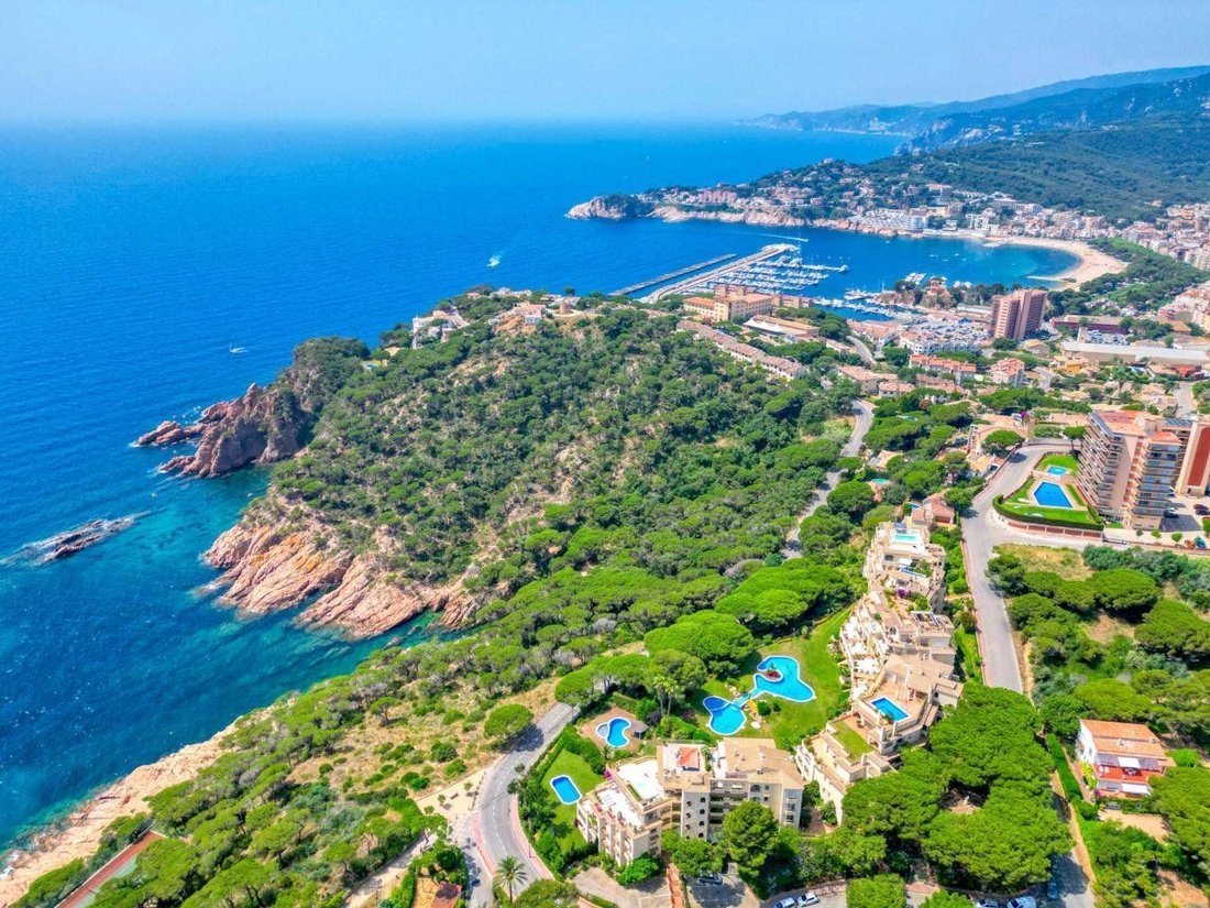 Apartment in Sant Feliu de Guixols, Catalonia, Spain 4 - 18597949