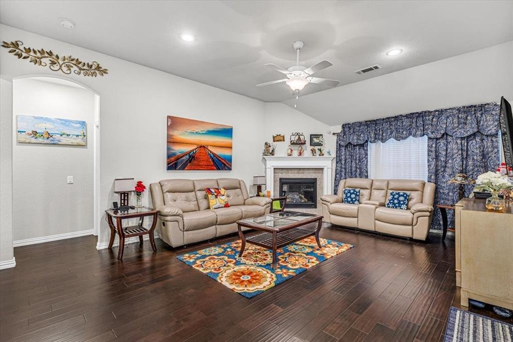 House in Lewisville, Texas, United States 4 - 18602255