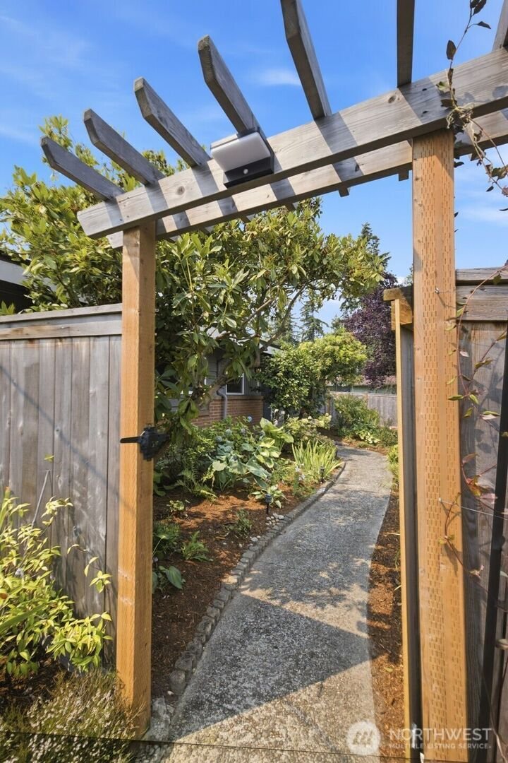 House in Bellevue, Washington, United States 3 - 18604125