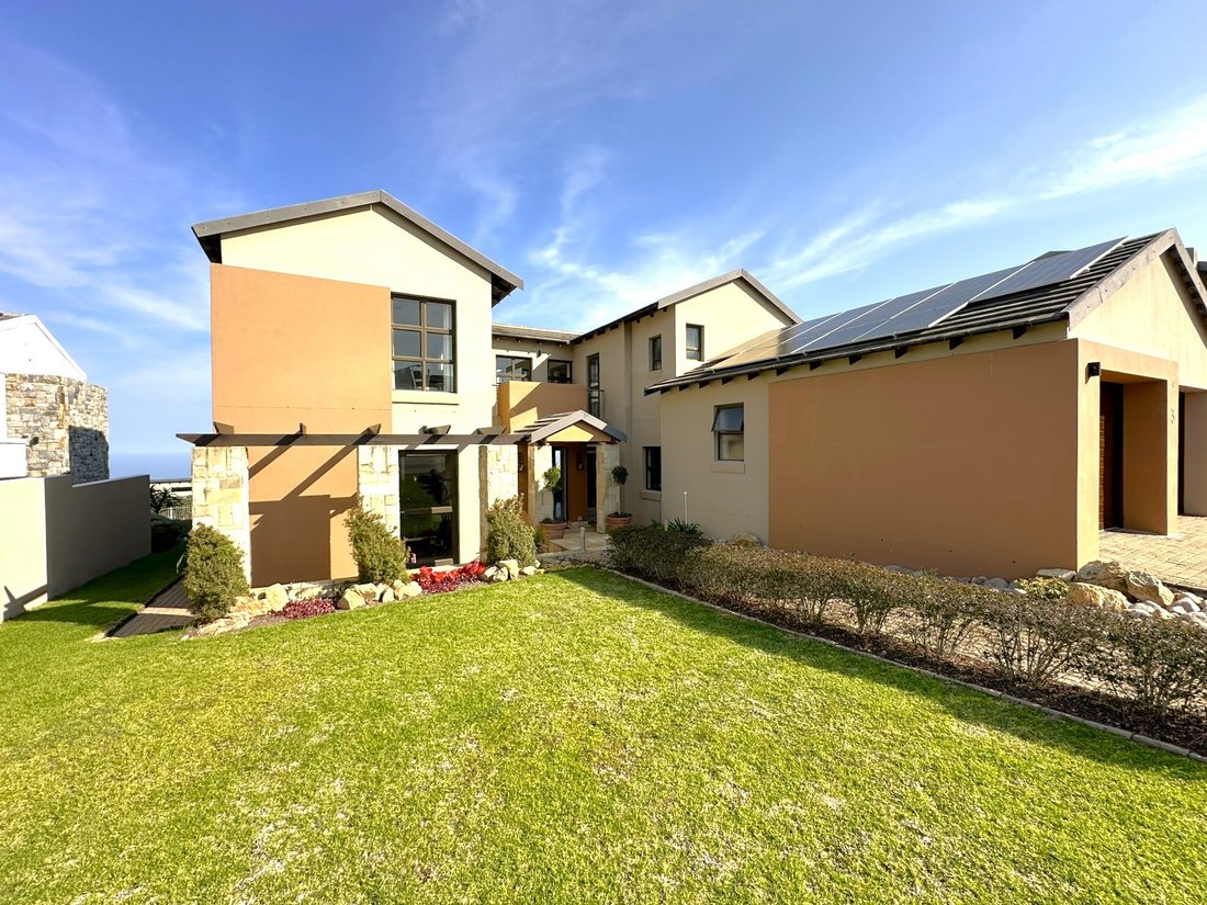 House in Oubaai Golf Estate, Western Cape, South Africa 2 - 18597162