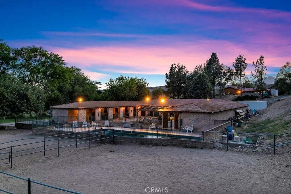 House in Los Angeles, California, United States 4 - 18601885