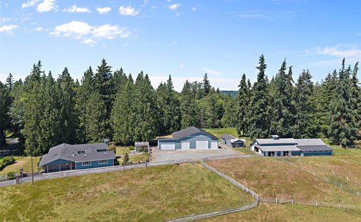 House in Stanwood, Washington, United States 1