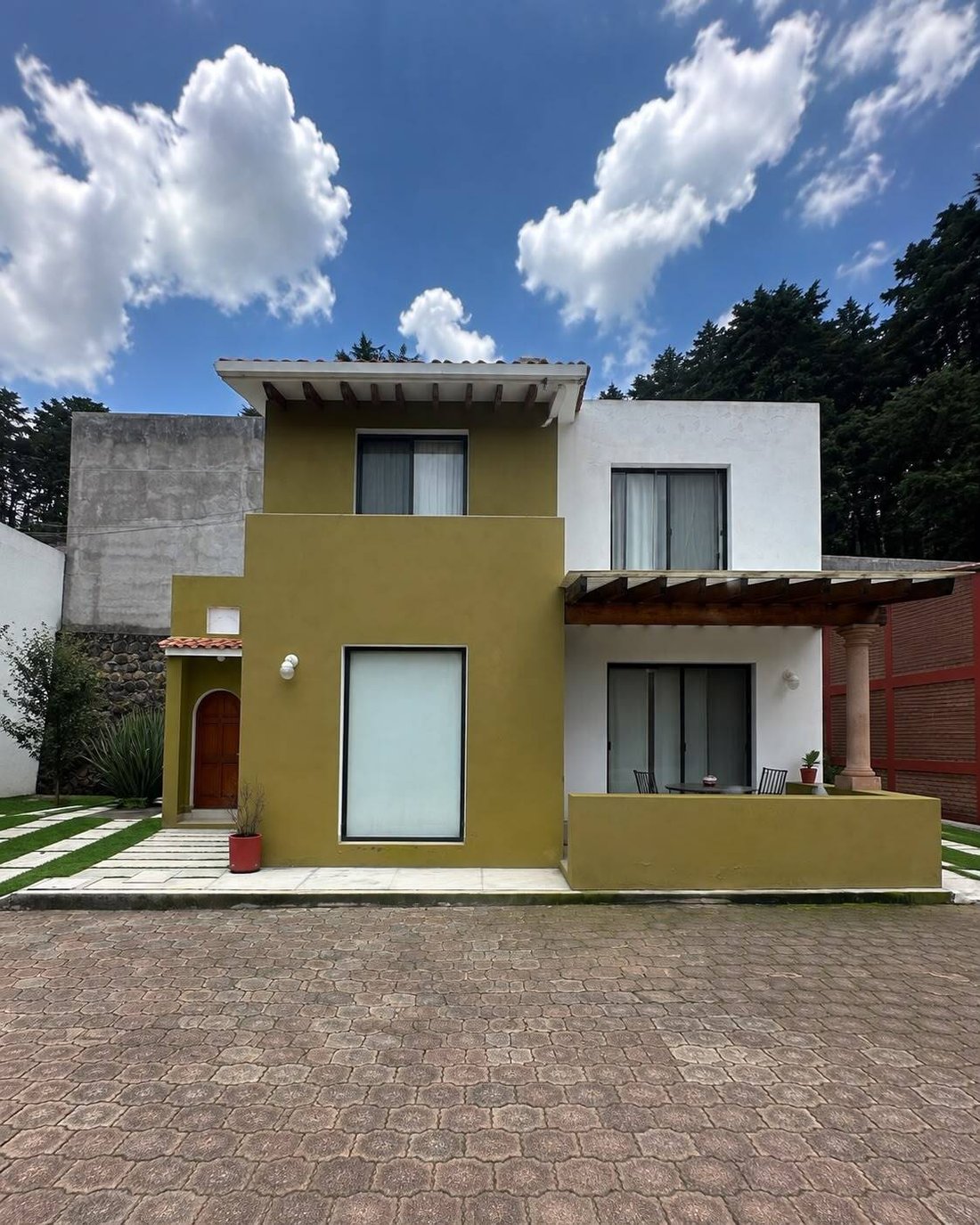 House in Pátzcuaro, Michoacán, Mexico 1 - 18600789