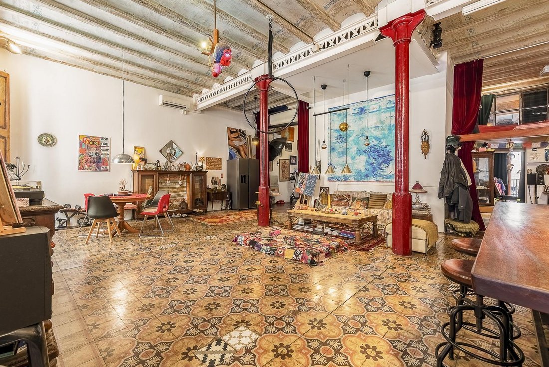 Apartment in Ciutat Vella, Barcelona, Spain 2 - 18598036