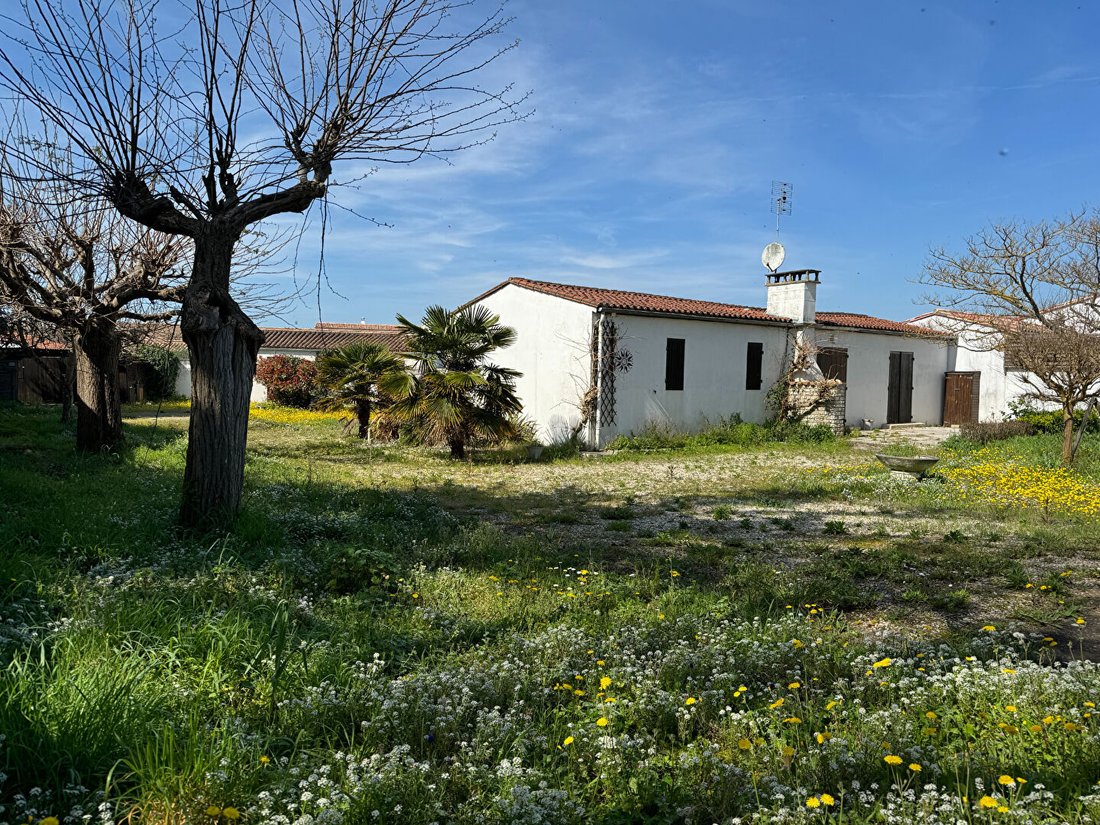 House in Le Bois-Plage-en-Ré, Nouvelle-Aquitaine, France 2 - 18598292