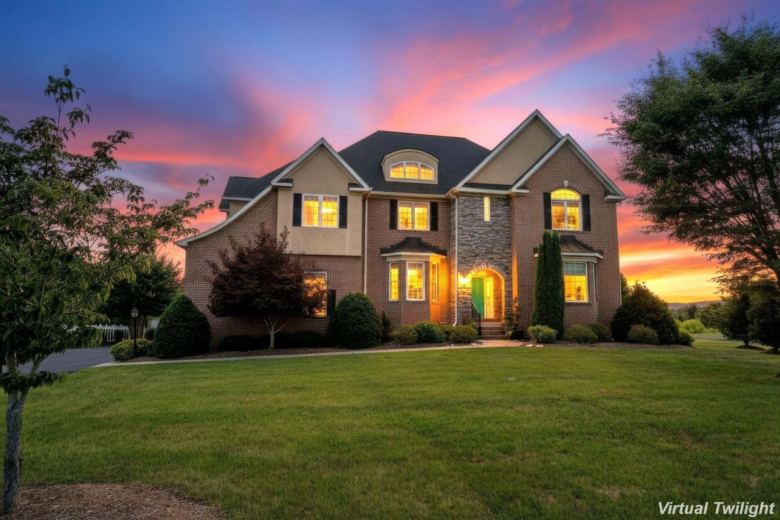 House in Fishersville, Virginia, United States 1 - 18599681