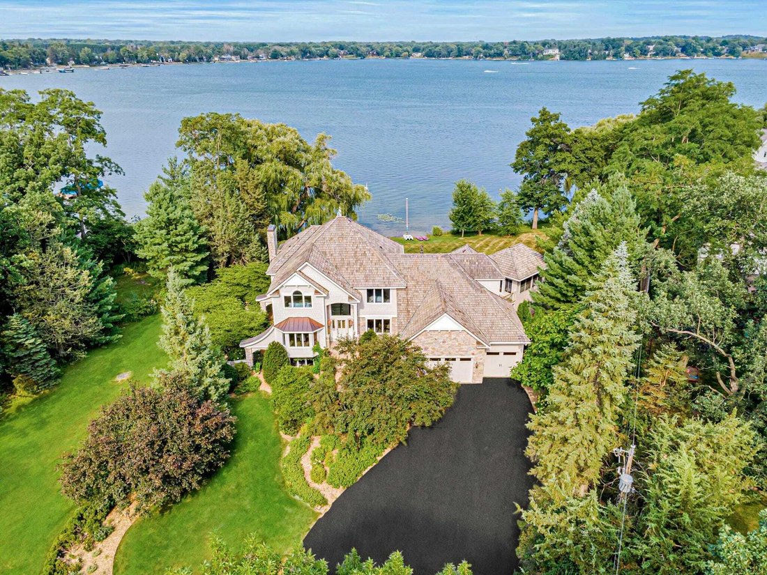 House in Arden Hills, Minnesota, United States 4 - 18603896