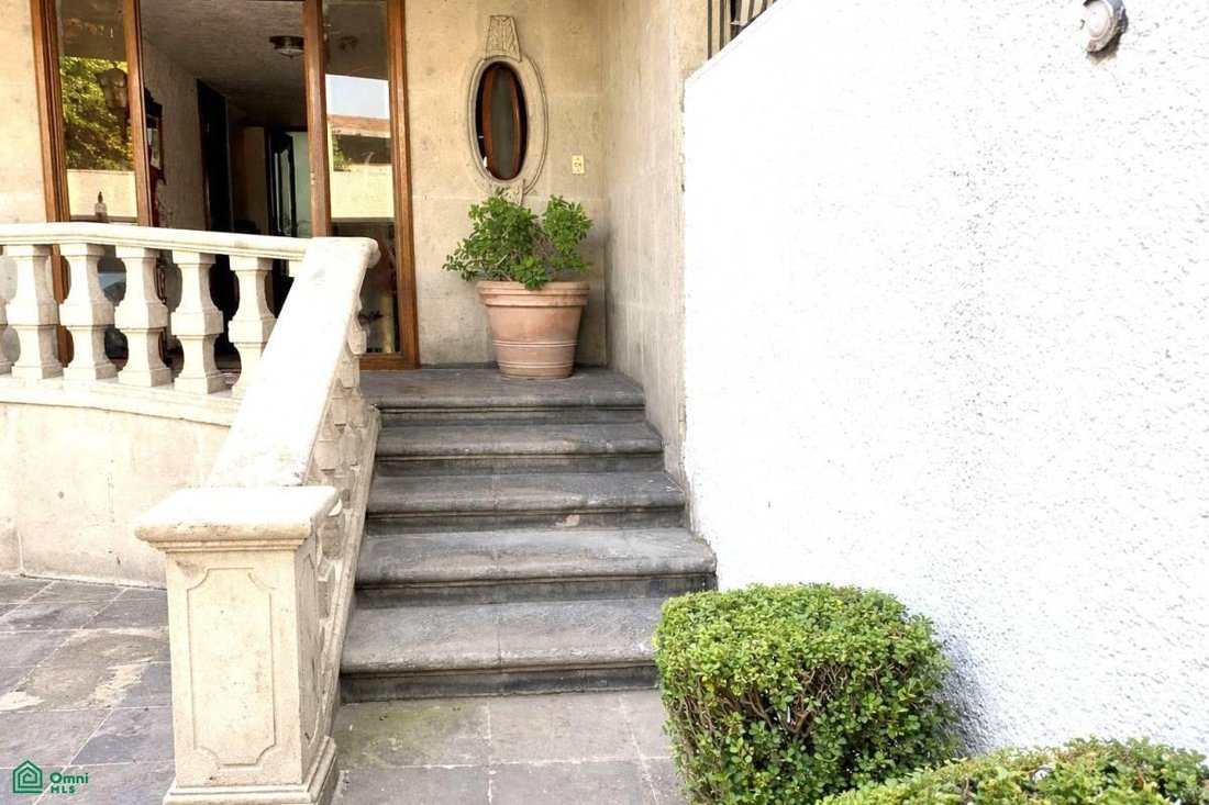 House in Santa Catarina Yecahuitzotl, Mexico City, Mexico 2 - 17232063