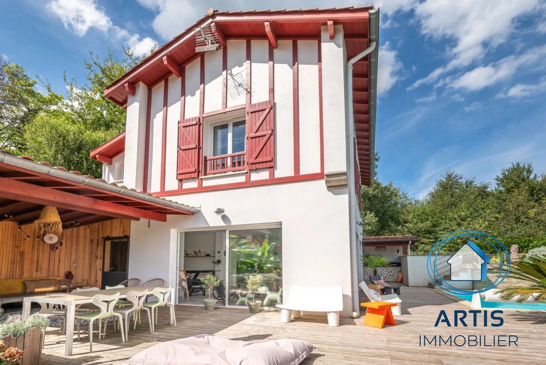 Villa in Mendi-Choko-Karrikatxar-Olhette, Urrugne, France 1 - 18603925
