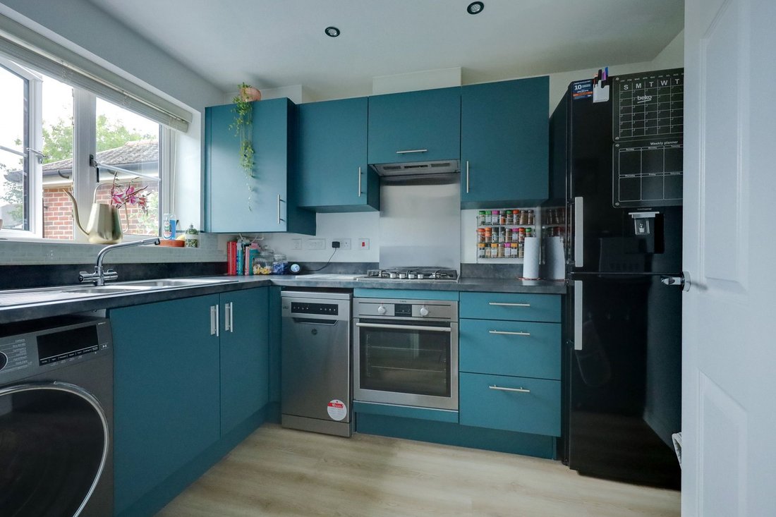 House in Burgess Hill, England 4 - 18598321