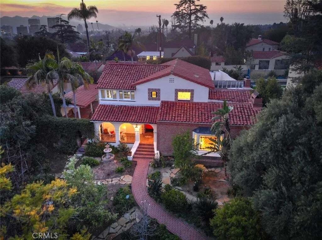House in Glendale, California, United States 3 - 18601883