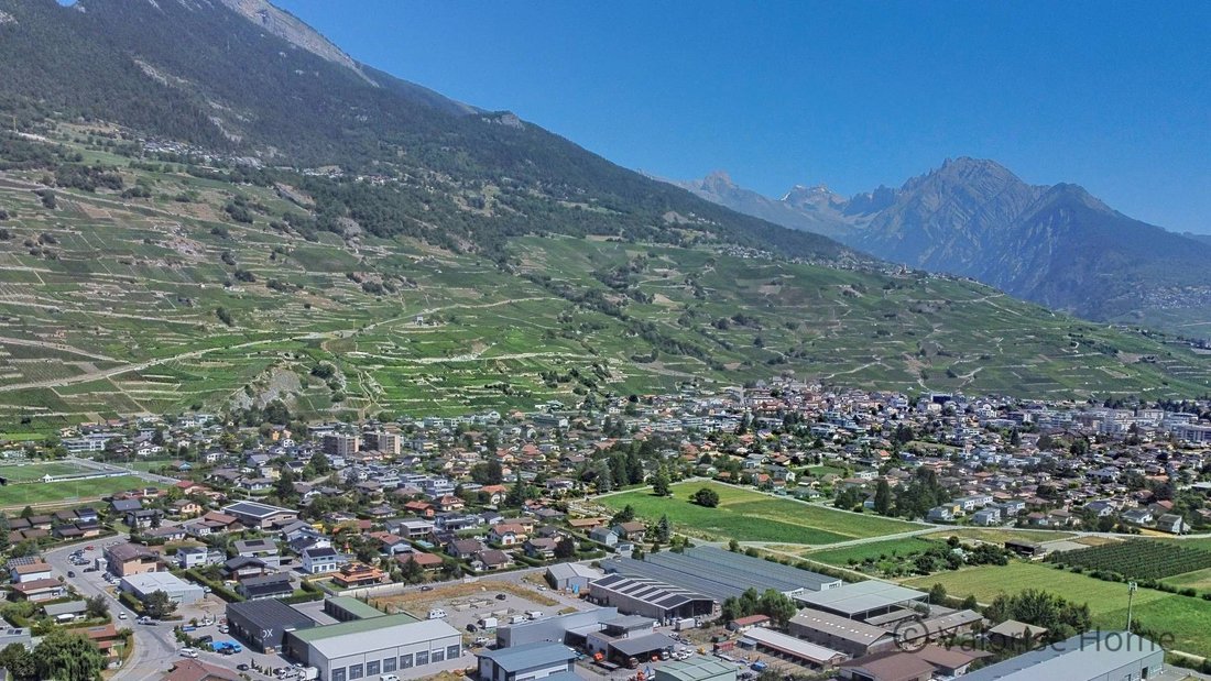 Land in Vétroz, Valais, Switzerland 4 - 18539439