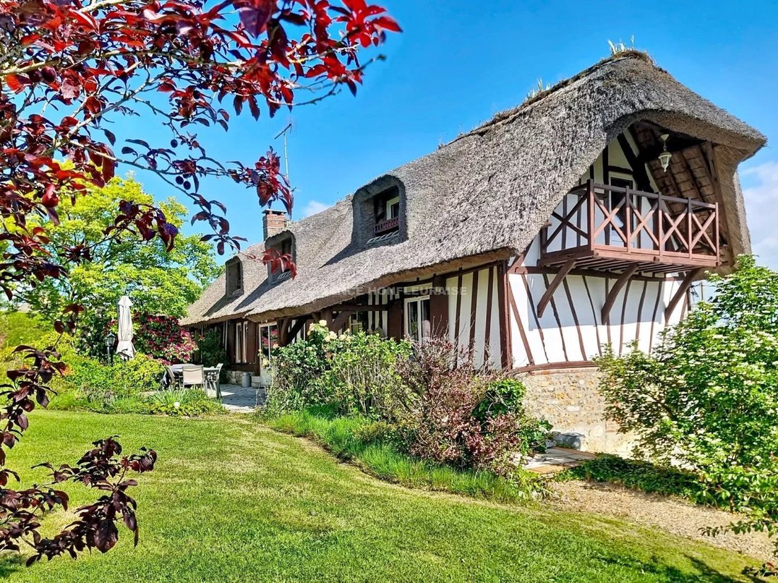 House in Secteur Sauvegarde, Honfleur, France 2 - 18597609
