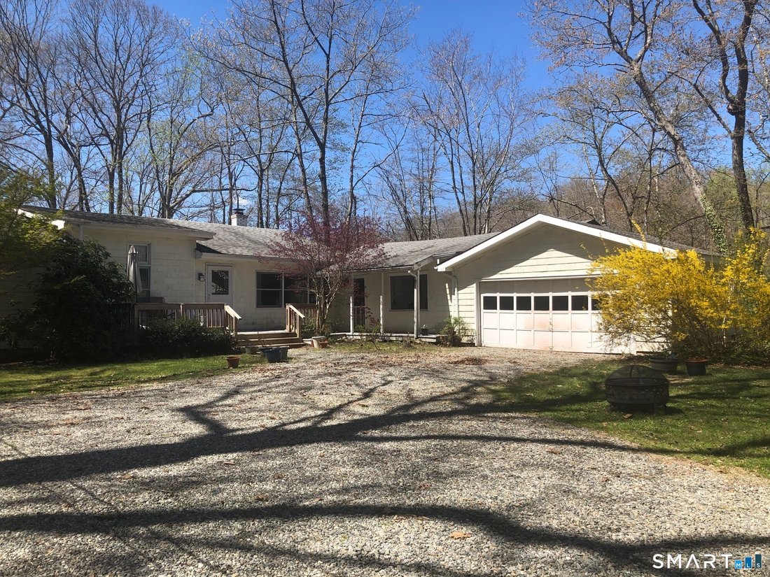 House in Killingworth, Connecticut, United States 1 - 18602226
