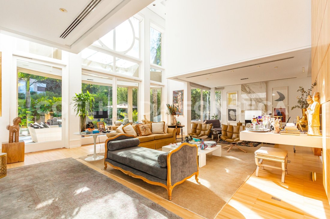 Condo in São Paulo, State of São Paulo, Brazil 2 - 18603838