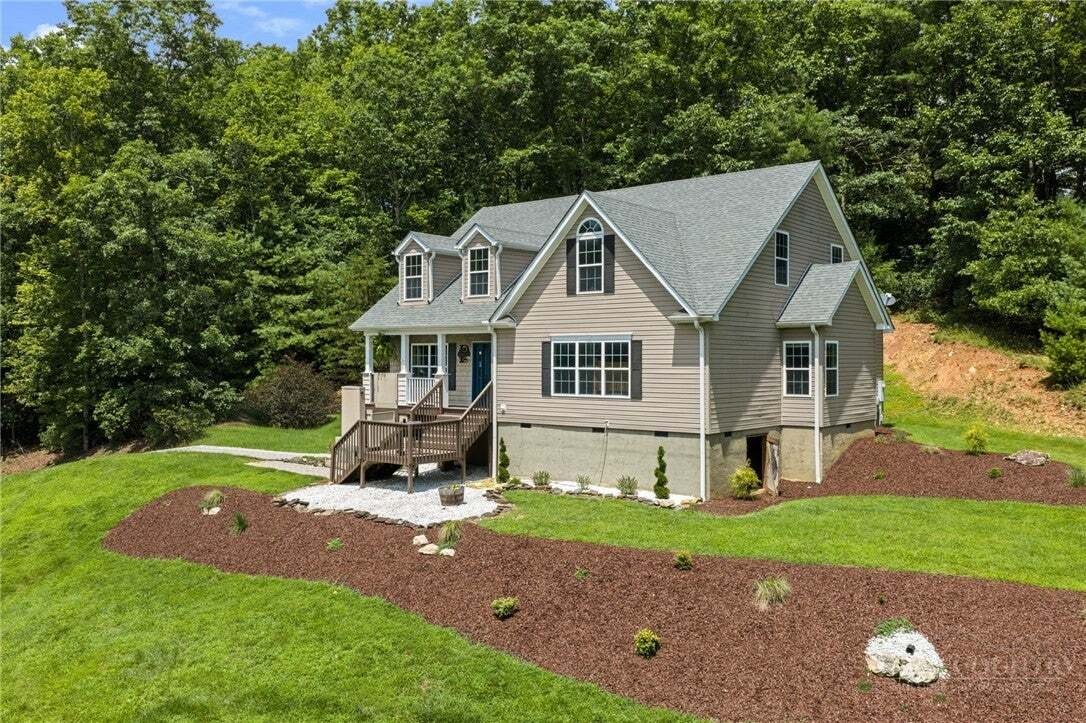 House in Fleetwood, North Carolina, United States 2 - 18596315