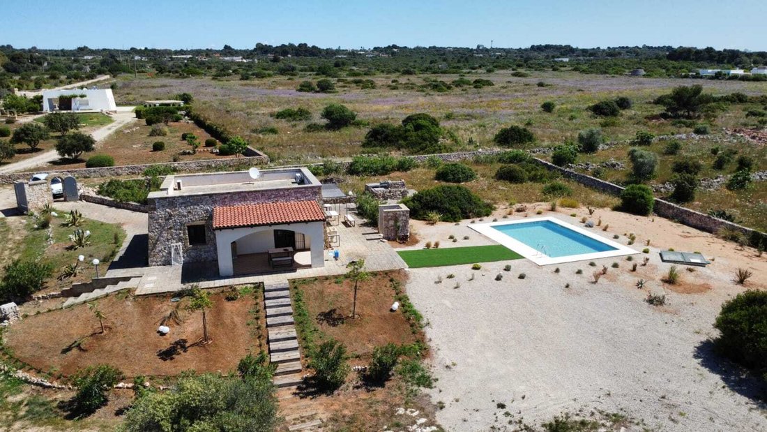Villa in Salve, Apulia, Italy 5 - 18596299