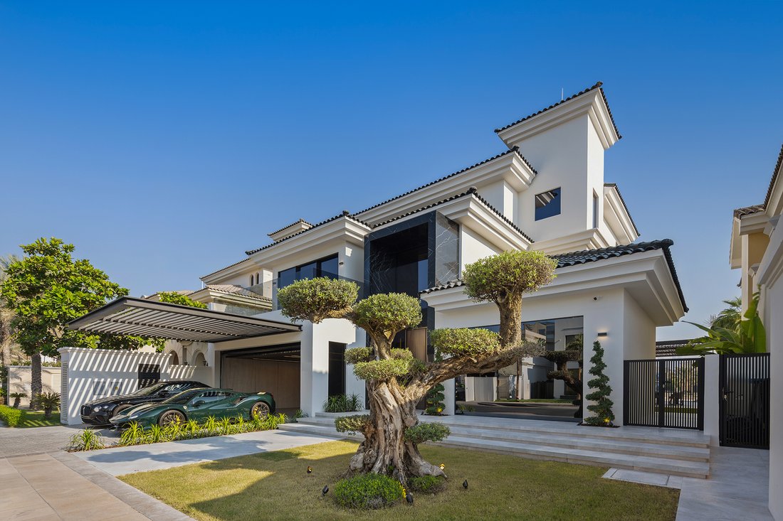 Villa in Palm Jumeirah, Dubai, United Arab Emirates 1 - 18596180