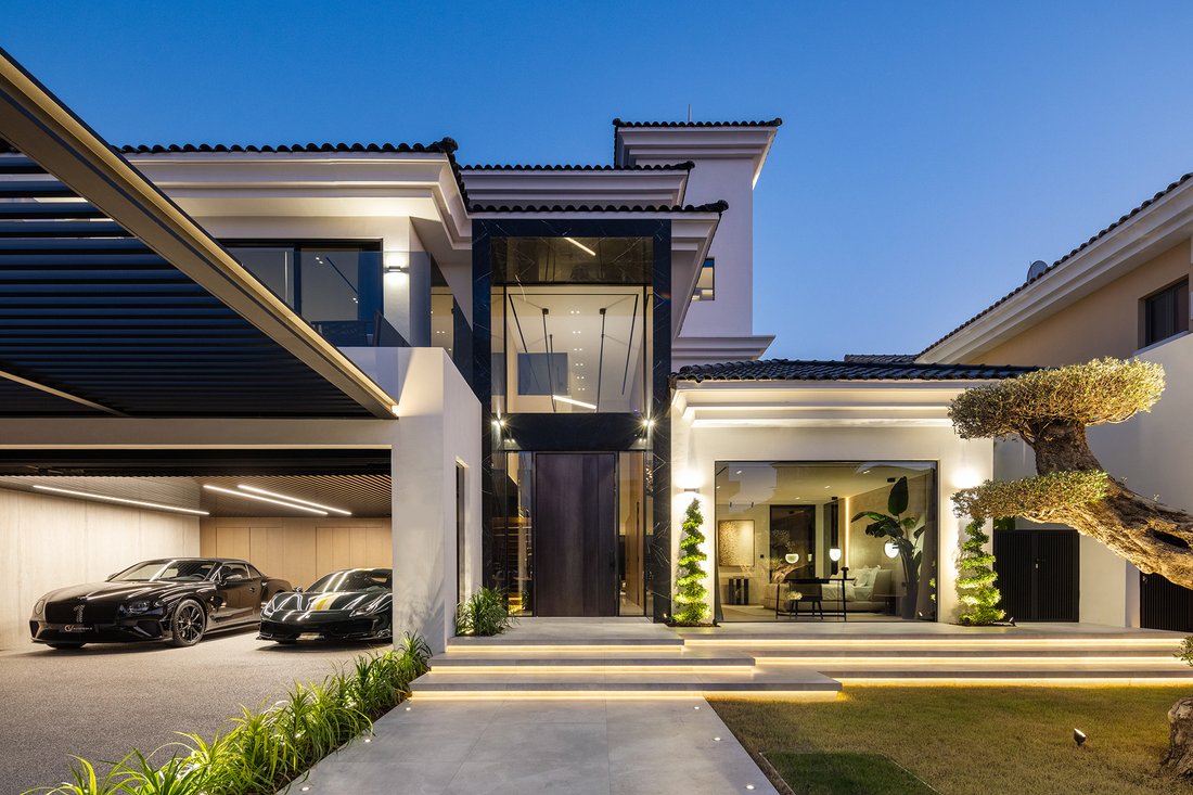 Villa in Palm Jumeirah, Dubai, United Arab Emirates 2 - 18596180
