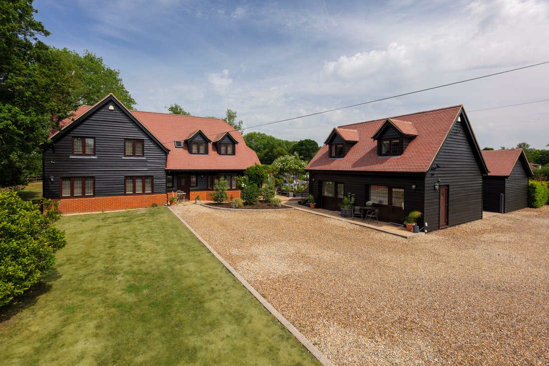 Country House in Sutton Valence, England 1 - 18596157