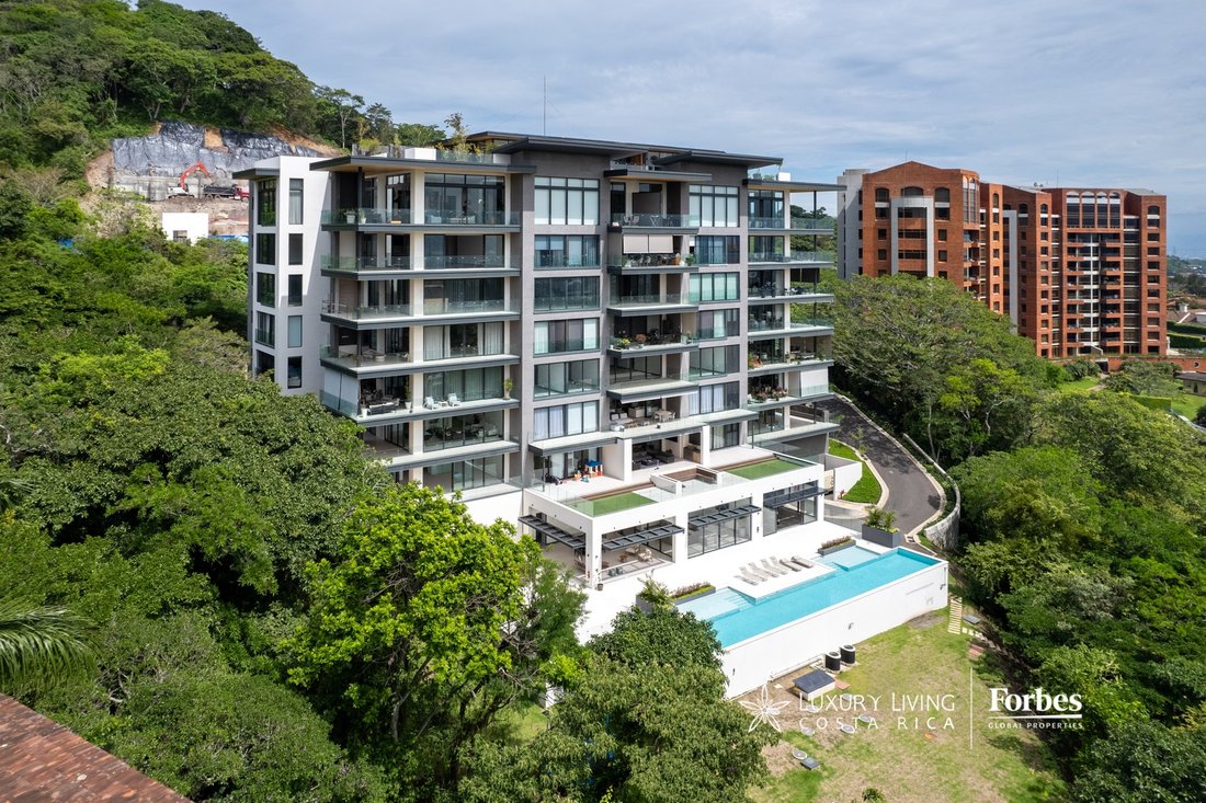 Apartment in San Rafael de Escazú, San José Province, Costa Rica 1 - 18549962