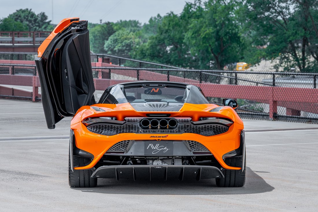 Cabriolet in Newton, MA, United States 3 - 18599046