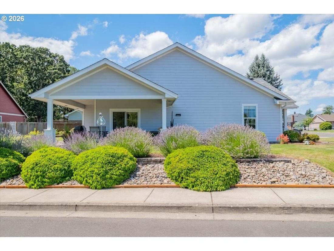 House in Dallas, Oregon, United States 5 - 18604208