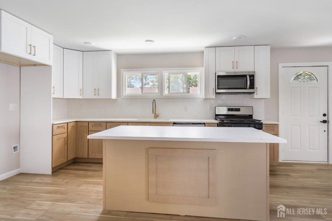 House in Piscataway, New Jersey, United States 5 - 18604273