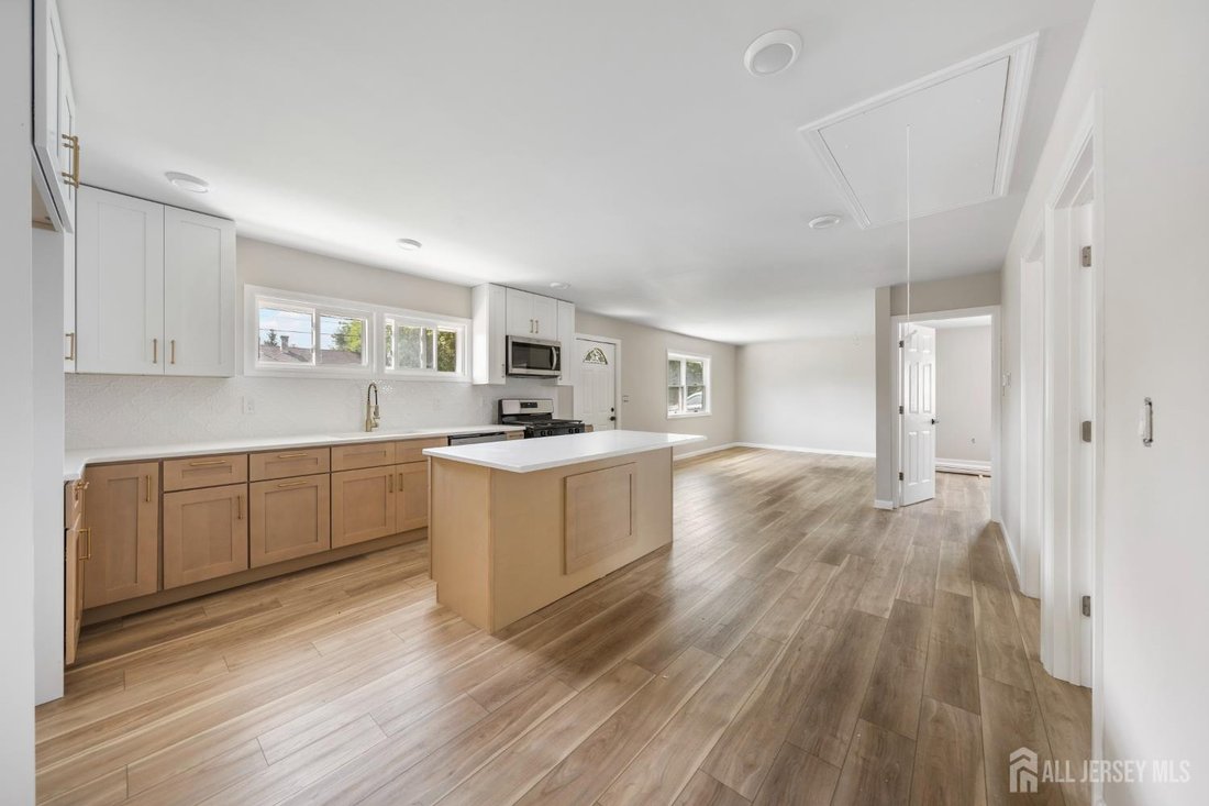 House in Piscataway, New Jersey, United States 4 - 18604273