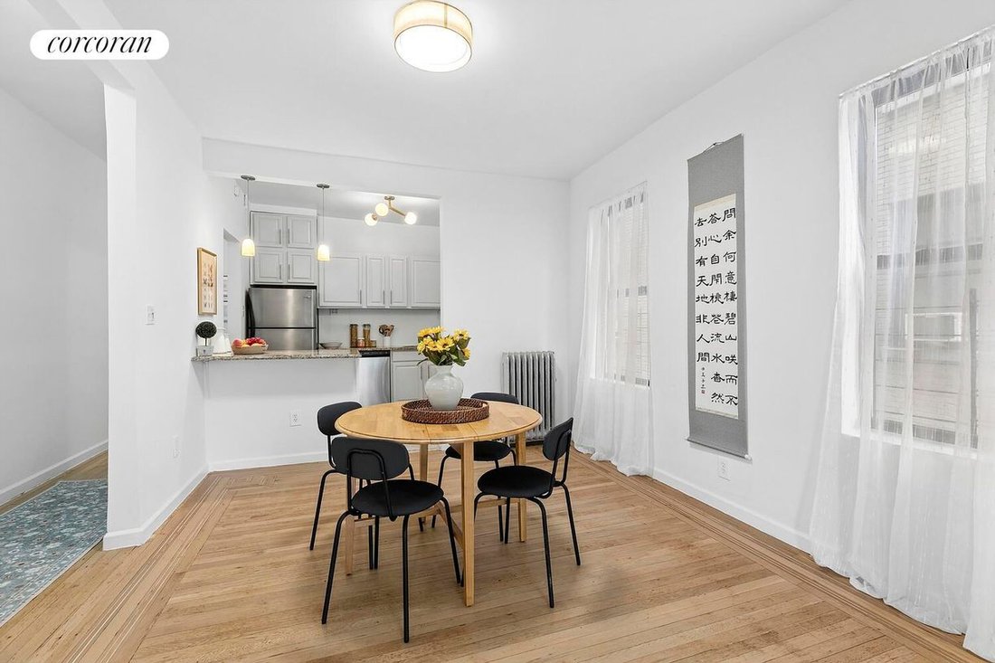 Co Op in New York, New York, United States 2 - 17946513