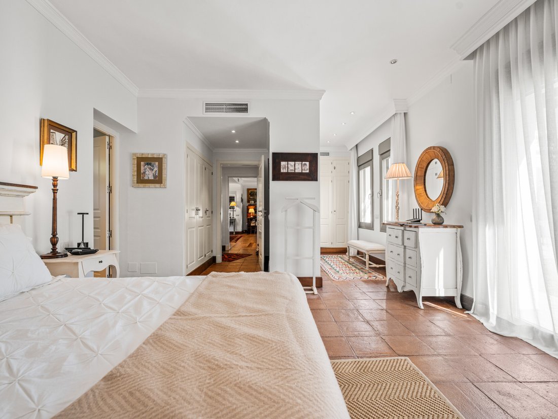 Villa in Marbella, Andalusia, Spain 4 - 18604724