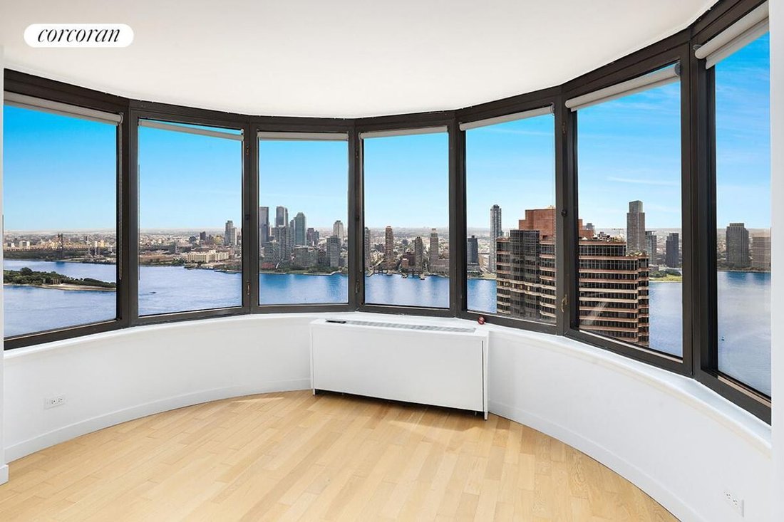 Condo in New York, New York, United States 1 - 15965697
