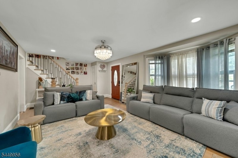 House in West Orange, New Jersey, United States 3 - 18604844