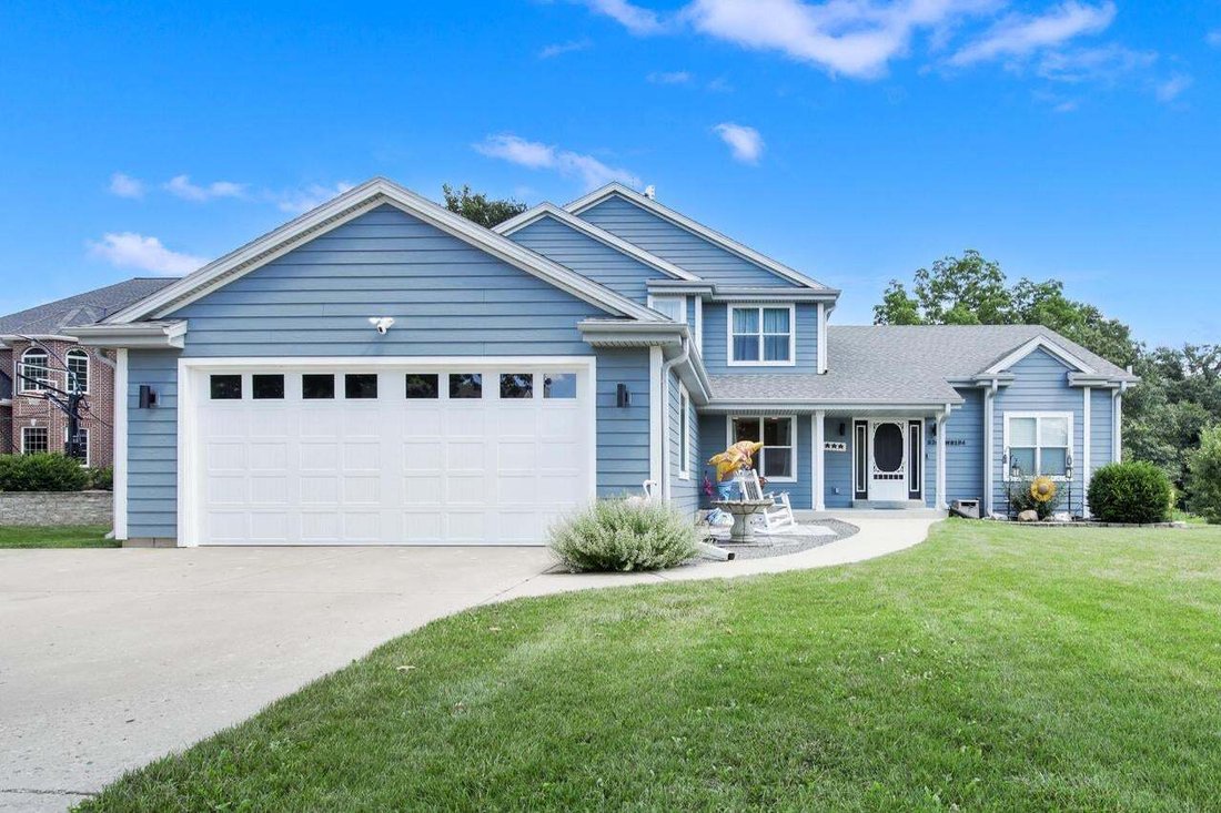 House in Muskego, Wisconsin, United States 1 - 18604618