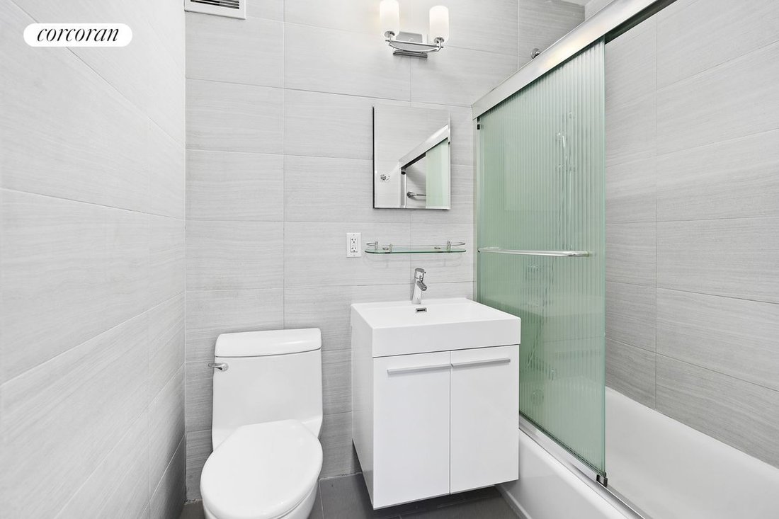 Condo in New York, New York, United States 3 - 17629407
