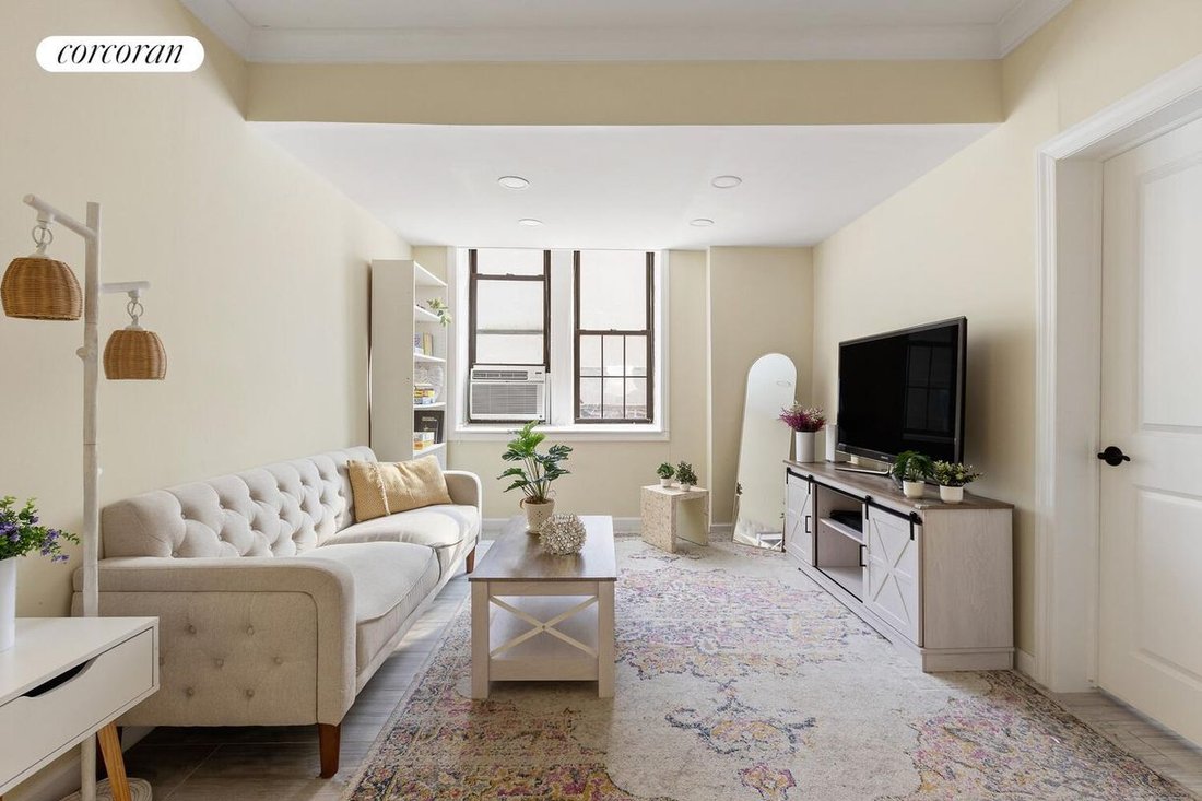 Co Op in New York, New York, United States 1 - 18353105