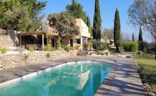 House in Cotignac, Provence-Alpes-Côte d'Azur, France 1
