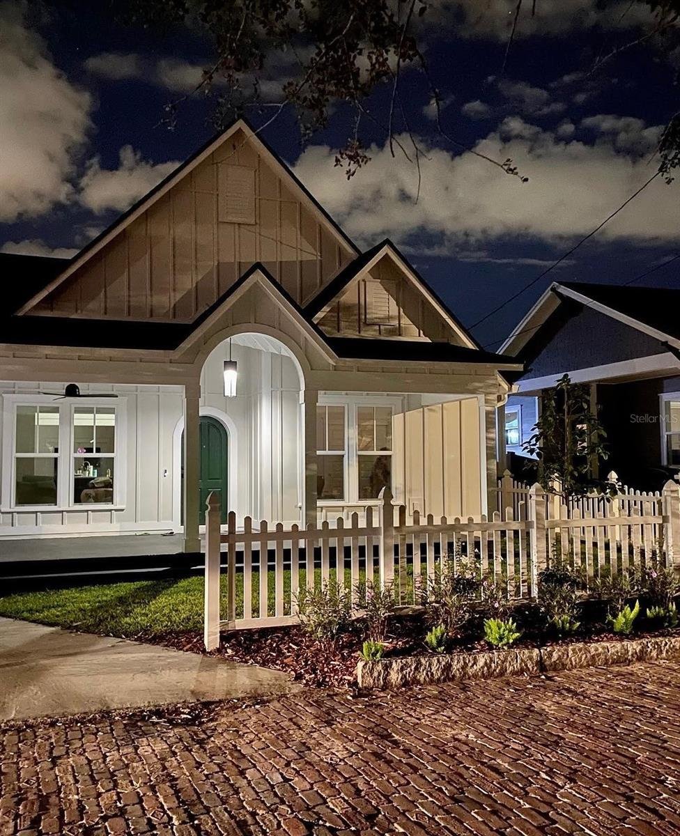 House in Tampa, Florida, United States 1 - 18605060