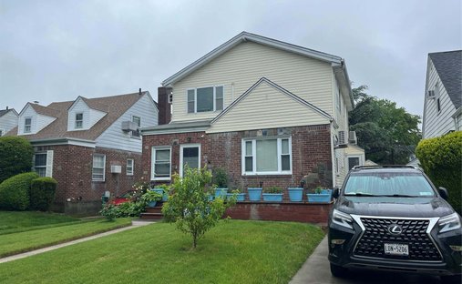 House in New York, New York, United States 1