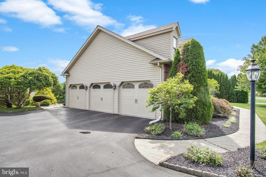 House in Mechanicsburg, Pennsylvania, United States 4 - 18605181