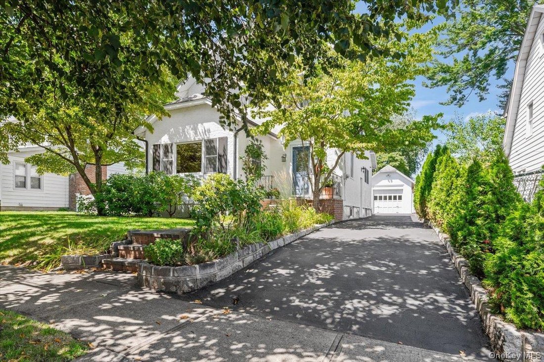 House in Port Washington, New York, United States 1 - 18604943