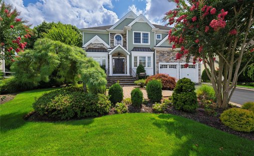 House in Massapequa, New York, United States 1
