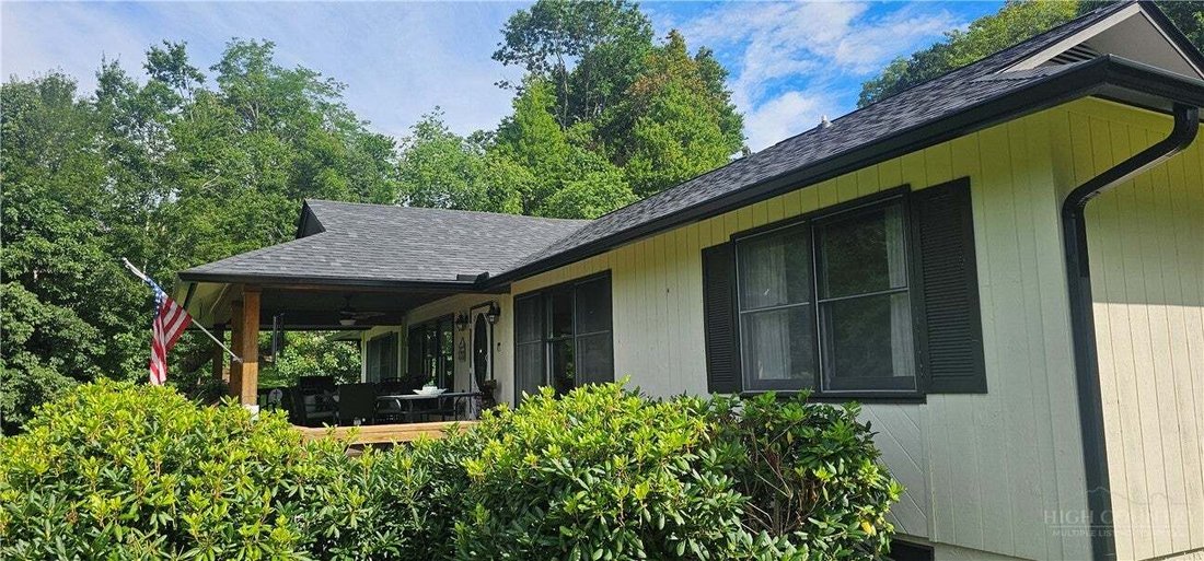House in Newland, North Carolina, United States 3 - 18604662
