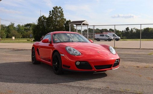 2010 Porsche Cayman in Glendale, United States 1