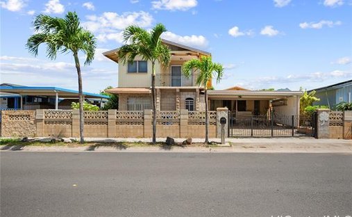 House in Waianae, Hawaii, United States 1