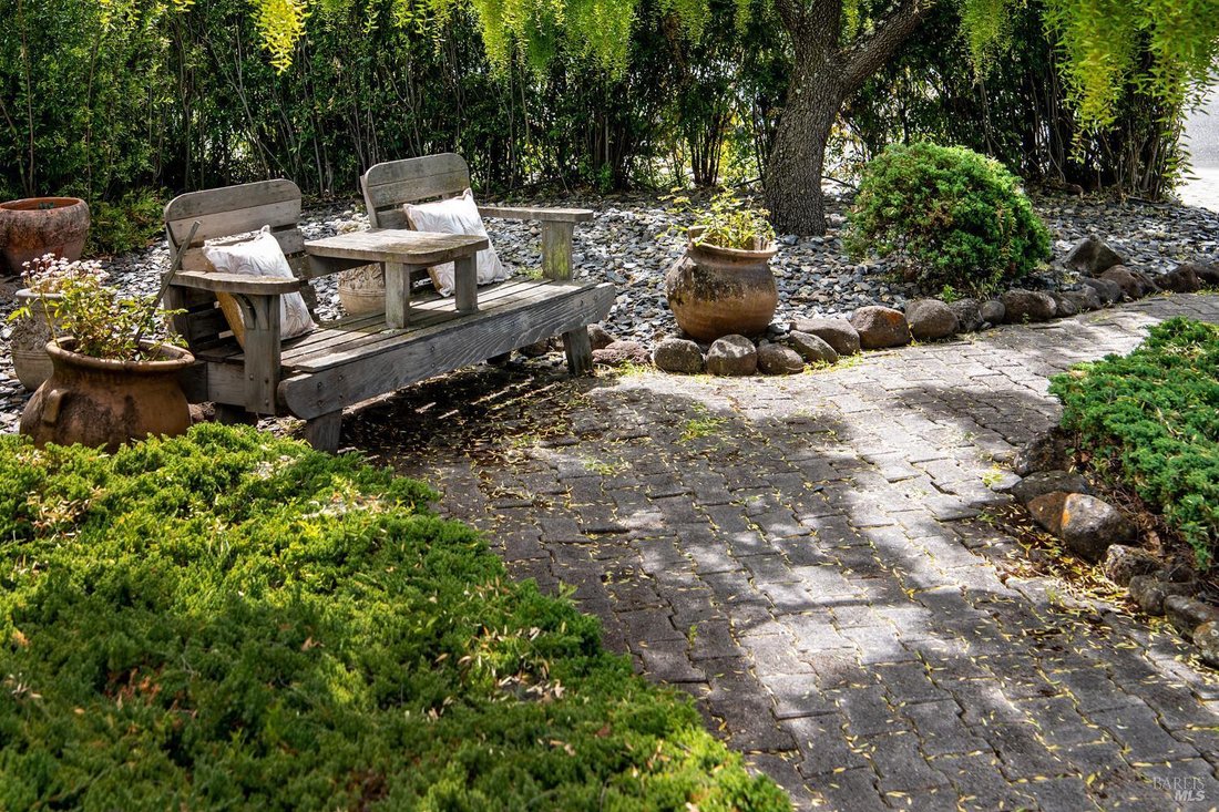House in Petaluma, California, United States 4 - 18604842